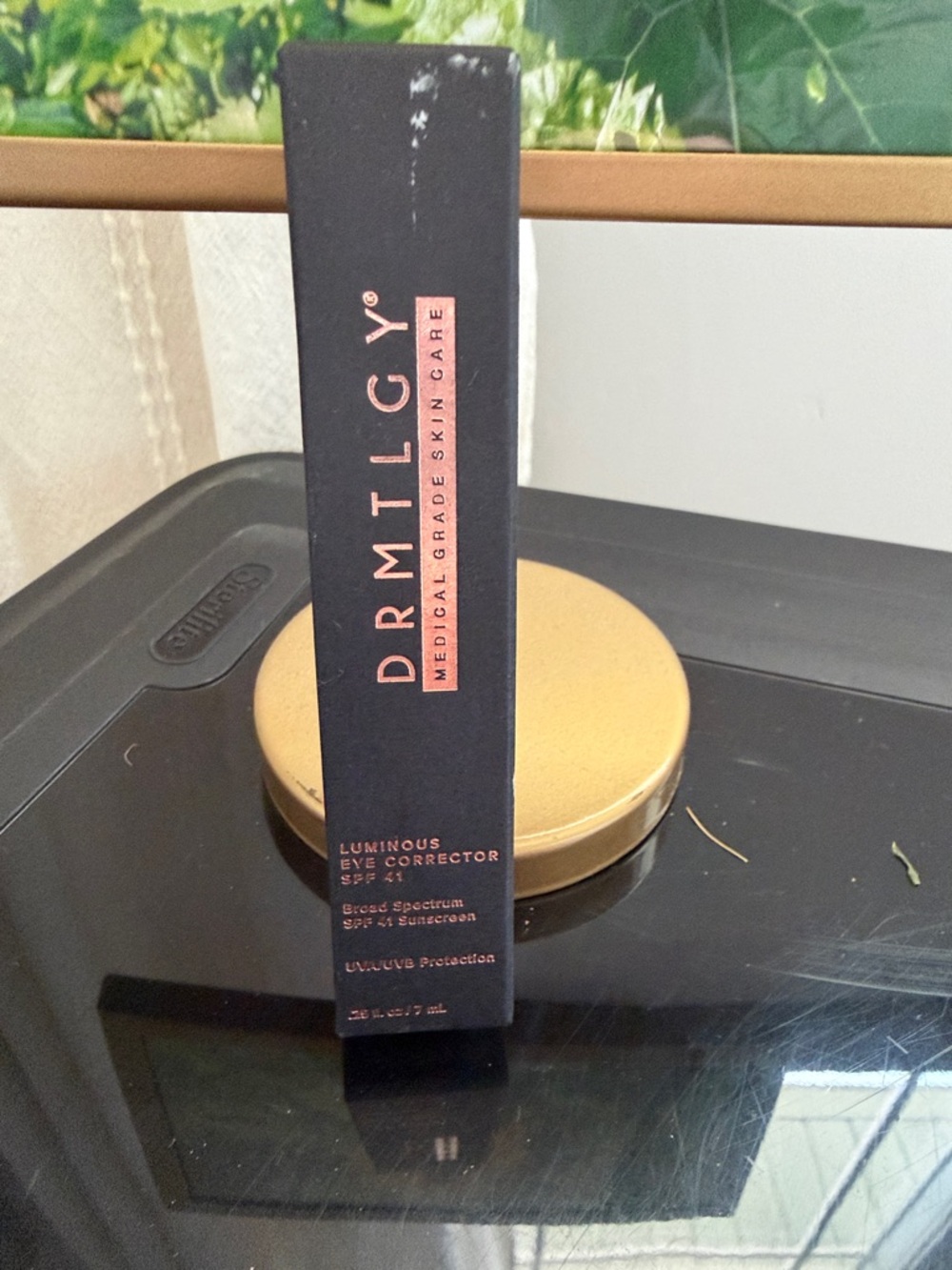 Drmtlgy Luminous Eye Corrector